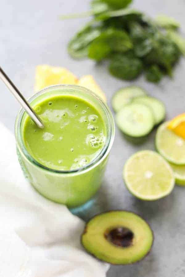 Margarita Green Smoothie with ingredients on a table