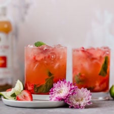 Strawberry Mojito Kombucha Cocktail