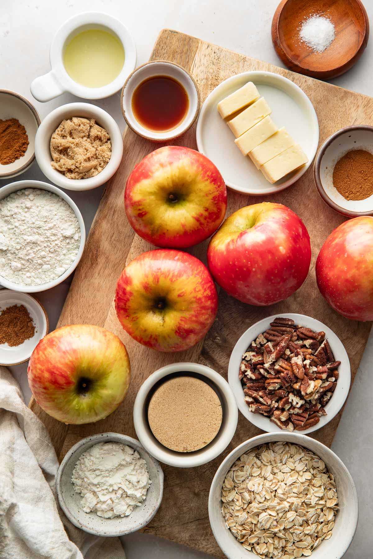 Ingredients to make healthy apple crisp.