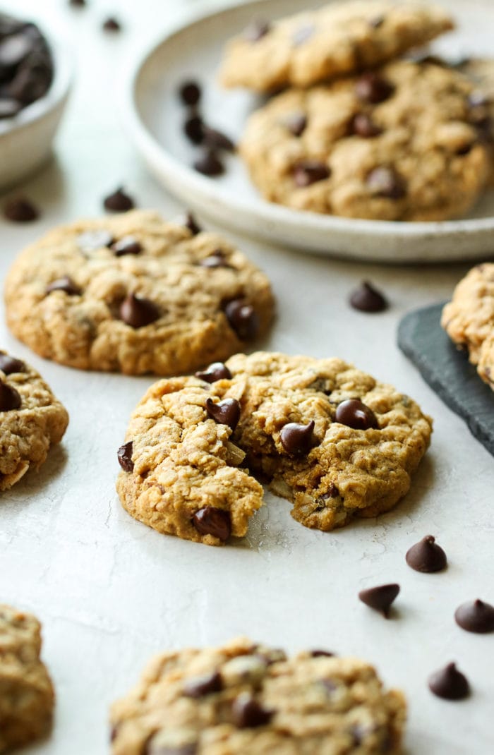 Peanut Butter Oatmeal Cookies With Chocolate Chips - The Real Food 