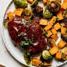 Sheet Pan Mini Meatloaf with Vegetables