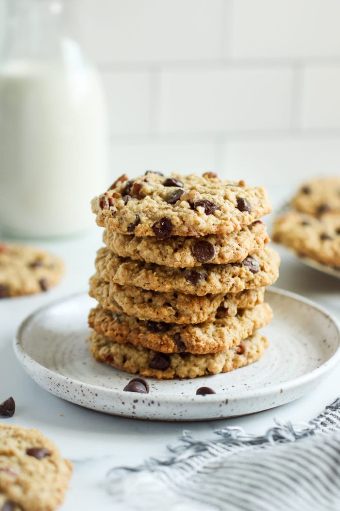 Gluten-Free Oatmeal Chocolate Chip Cookies - The Real Food Dietitians