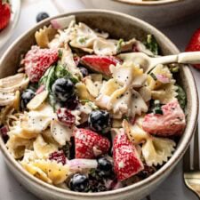 Summer Berry Pasta Salad with Chicken Recipe