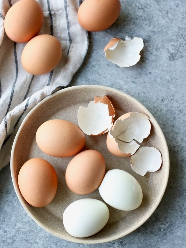 How to Make Easy-Peel Hard-Boiled Eggs