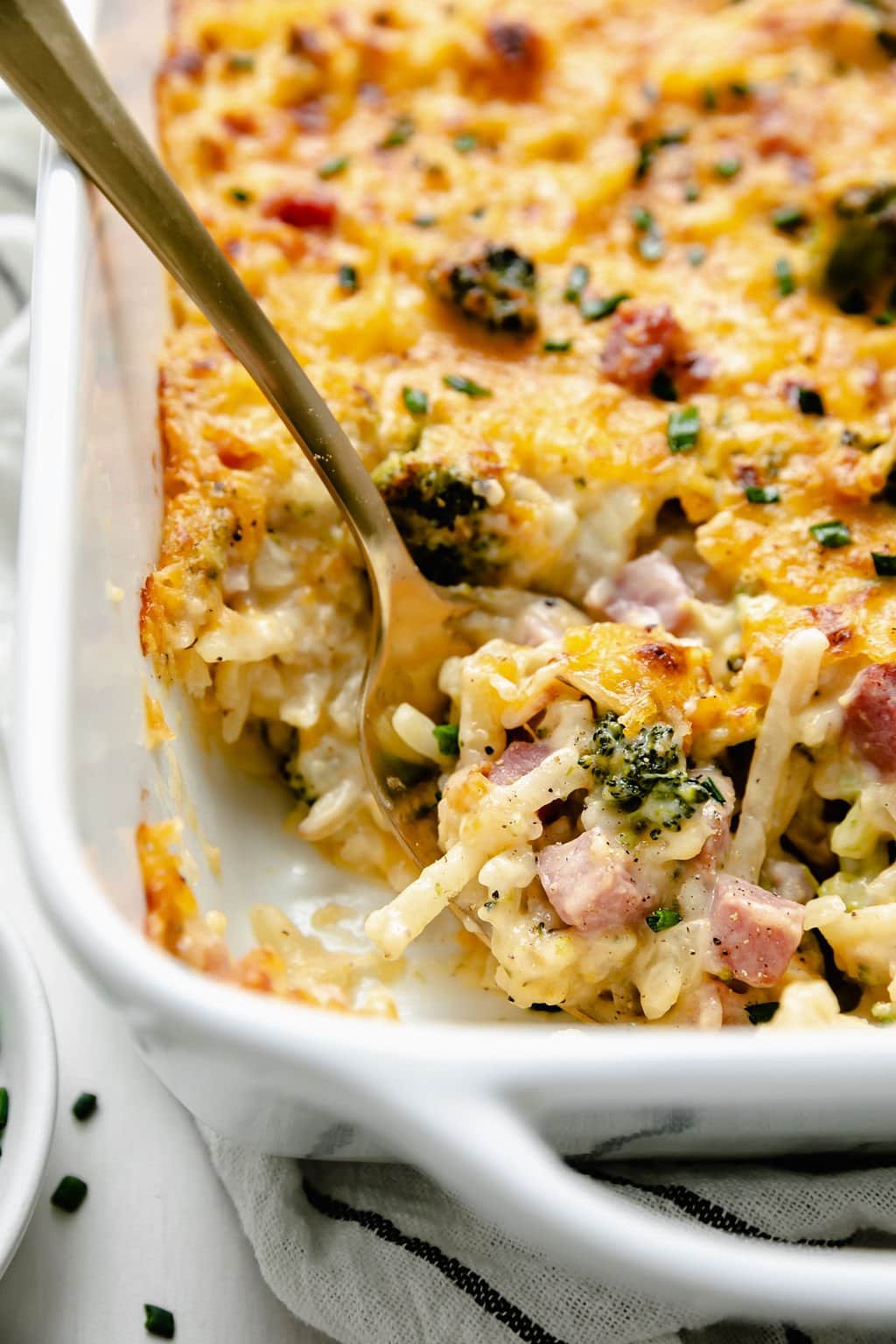 https://therealfooddietitians.com/wp-content/uploads/2022/03/Scalloped-Potatoes-with-Ham-6.jpg