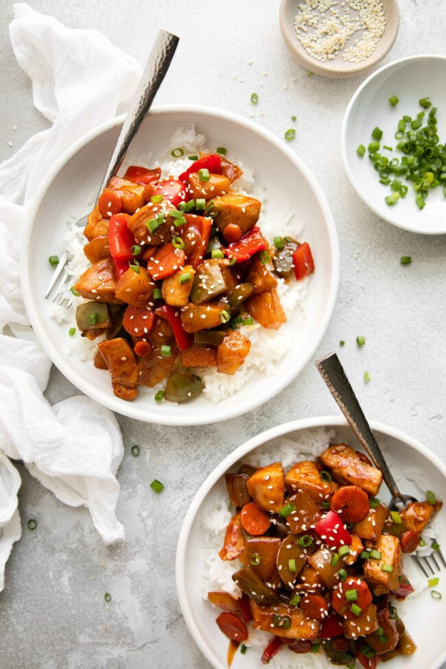 Healthy Sweet and Sour Chicken (Full Of Veggies, Lower In Sugar) - The ...