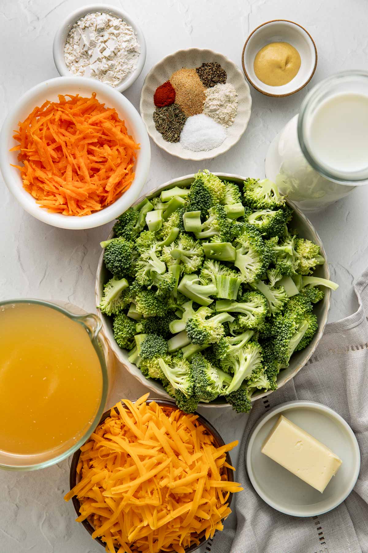 Ingredients to make broccoli cheddar soup.